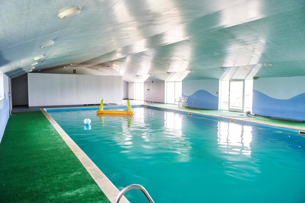 Penuwch Boathouse- Lakeside Rural Cottage Ideal For Families With Indoor Heated Pool Carmarthen Esterno foto